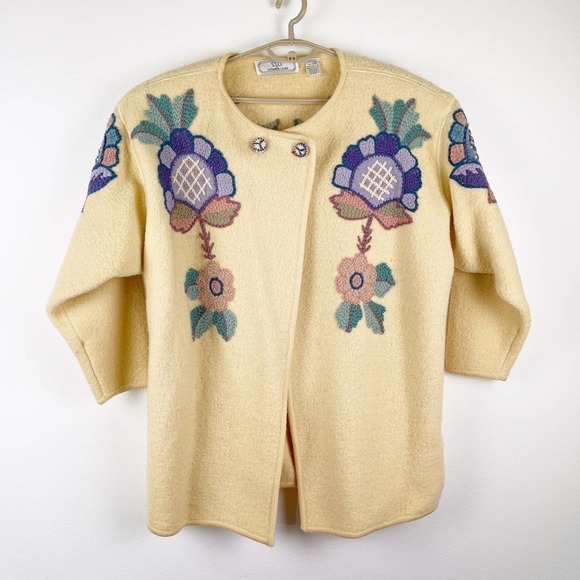 Vintage S.S.G. Catharine Lover Wool Cream Floral Embroidered Cardigan SZ Medium - Picture 1 of 10